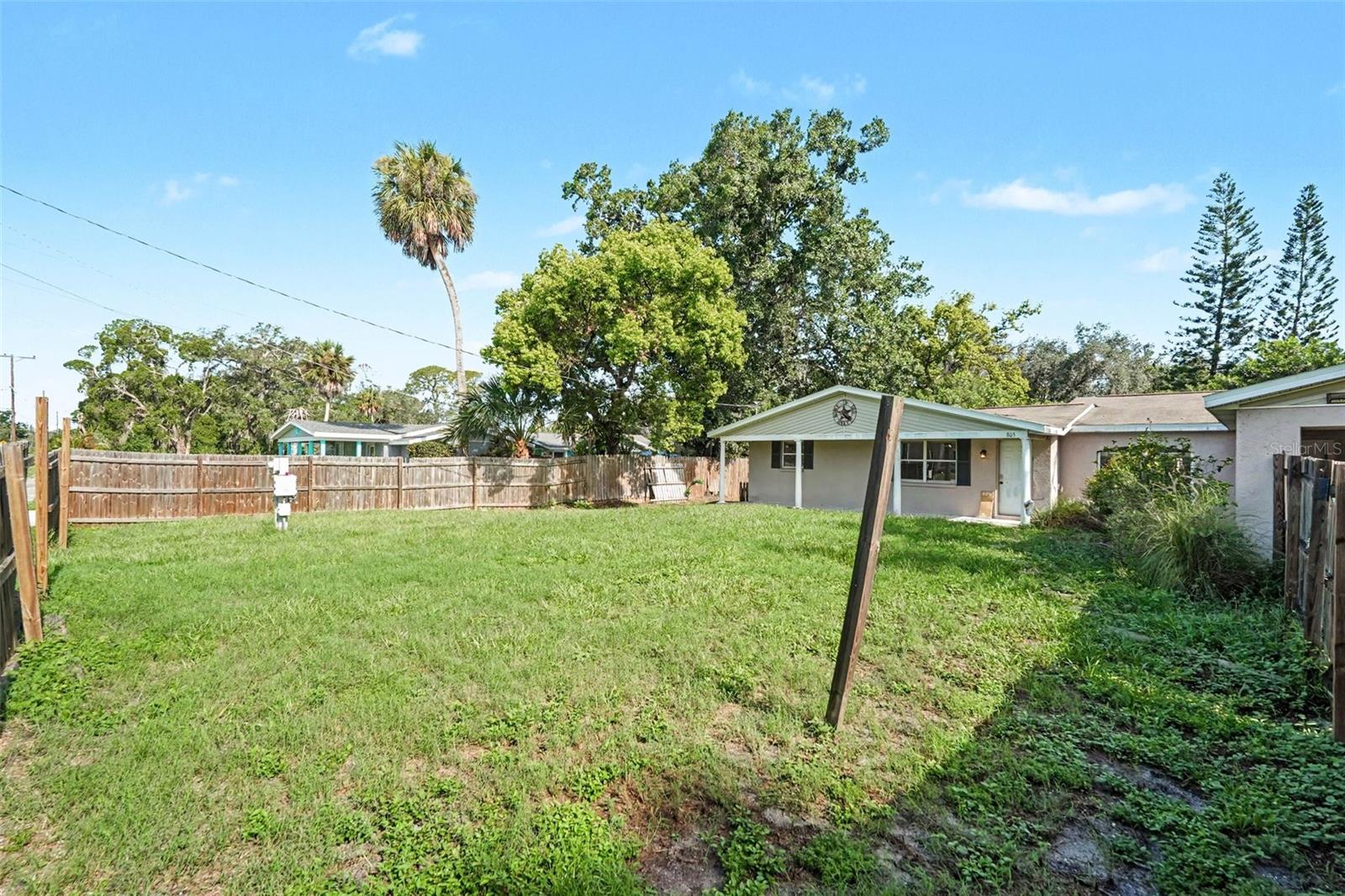 805 W COLLEGE AVE — photo 34