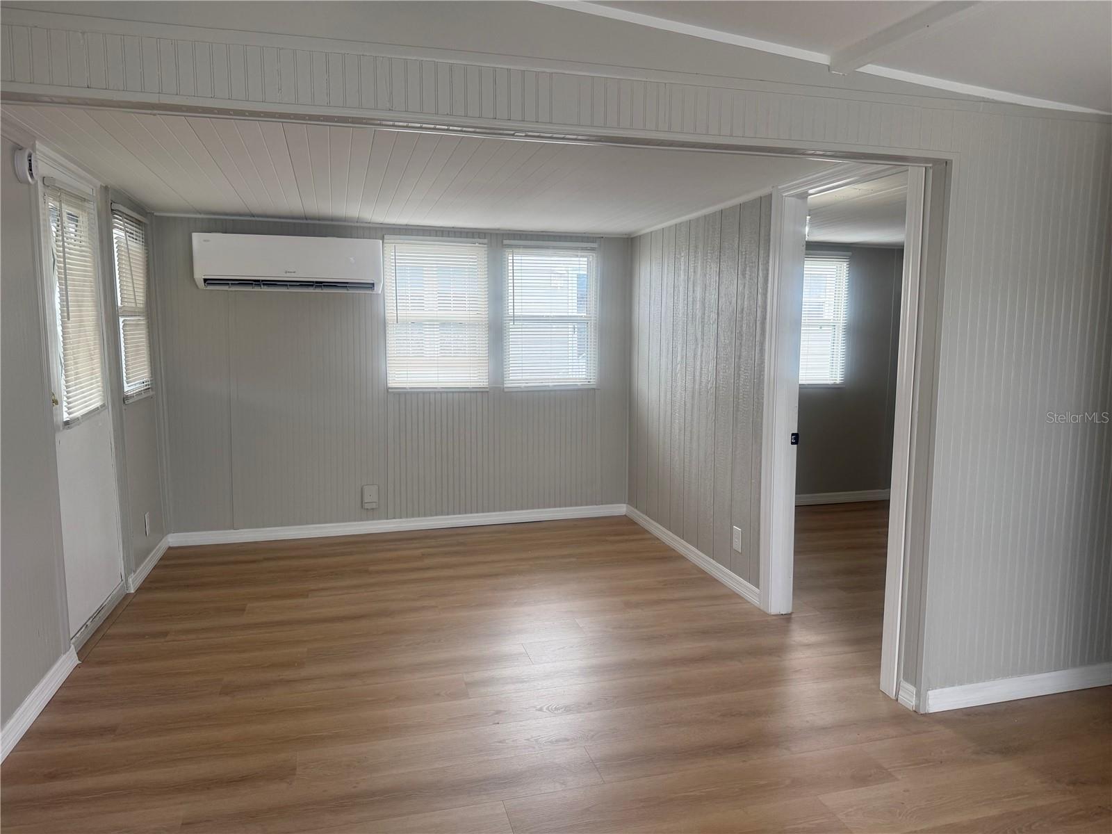 512 51ST AVENUE DR W — photo 20
