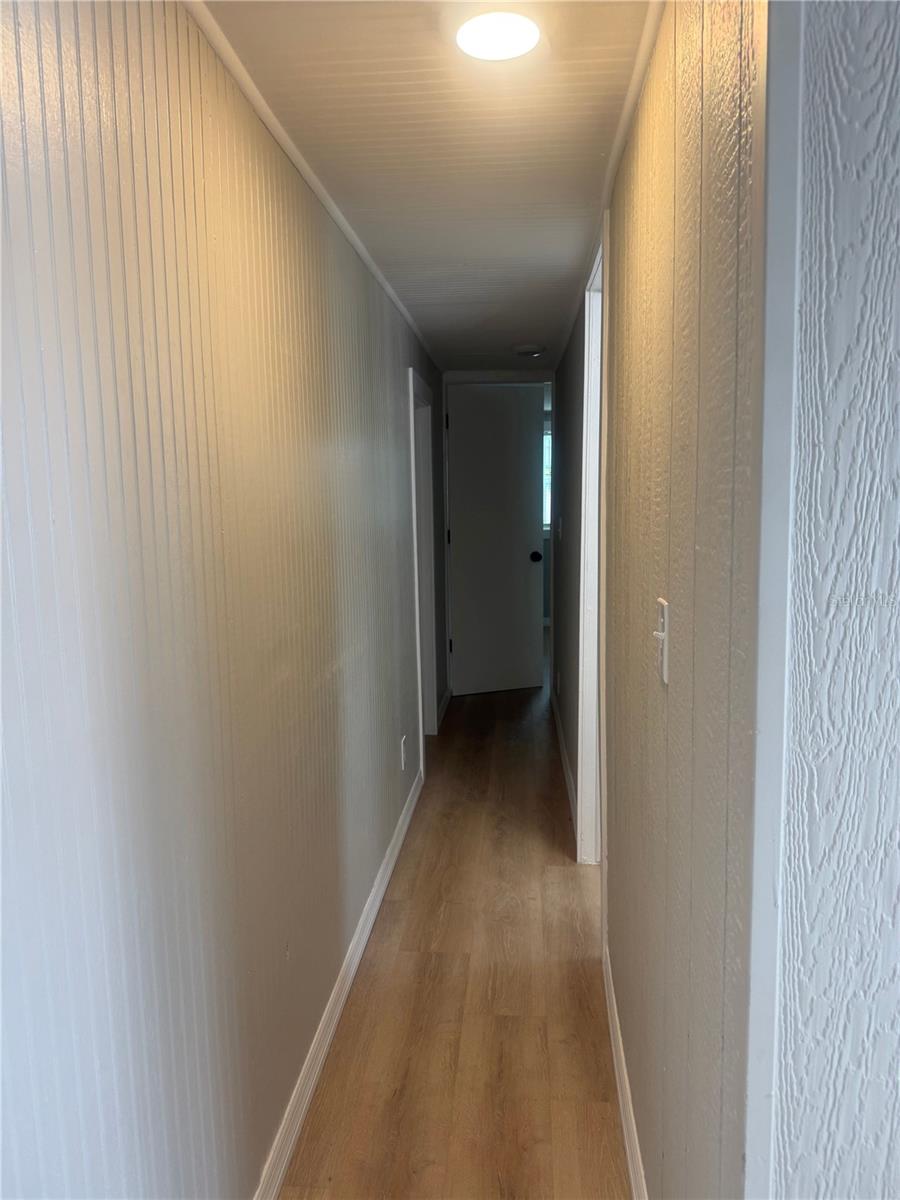 512 51ST AVENUE DR W — photo 23