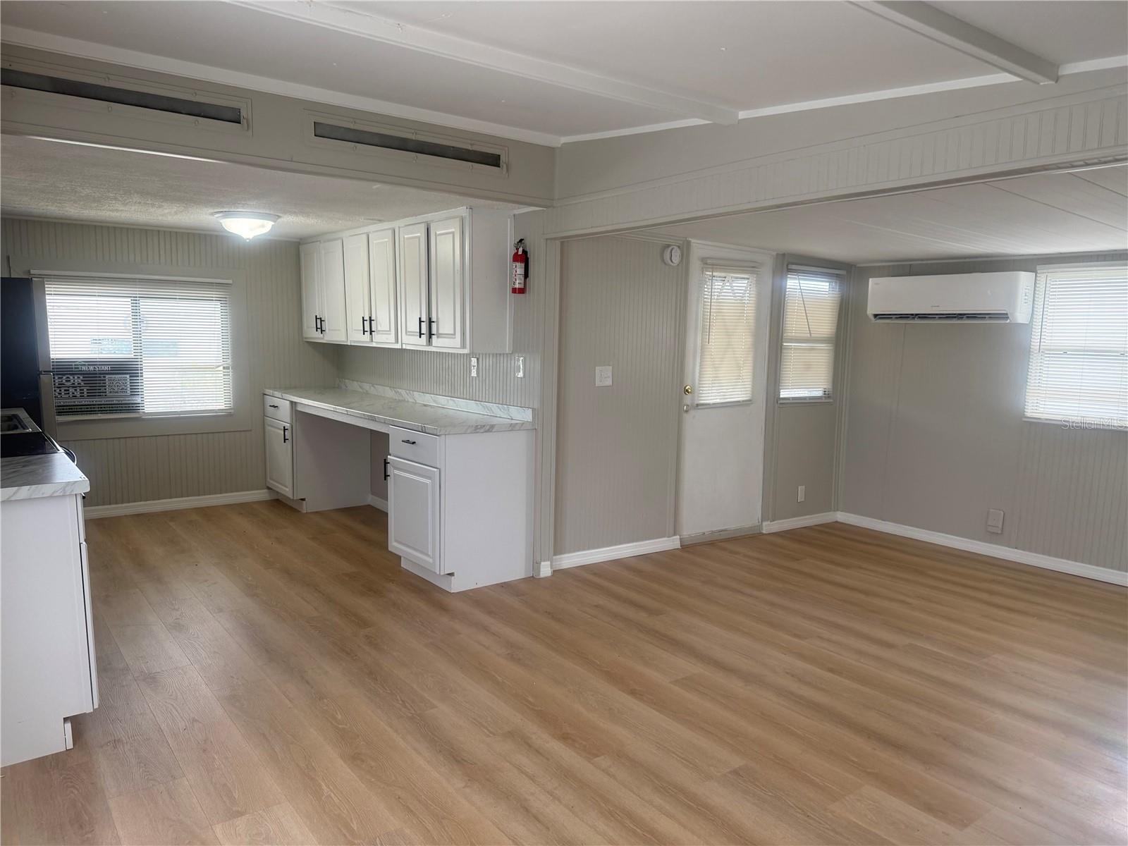 512 51ST AVENUE DR W — photo 13