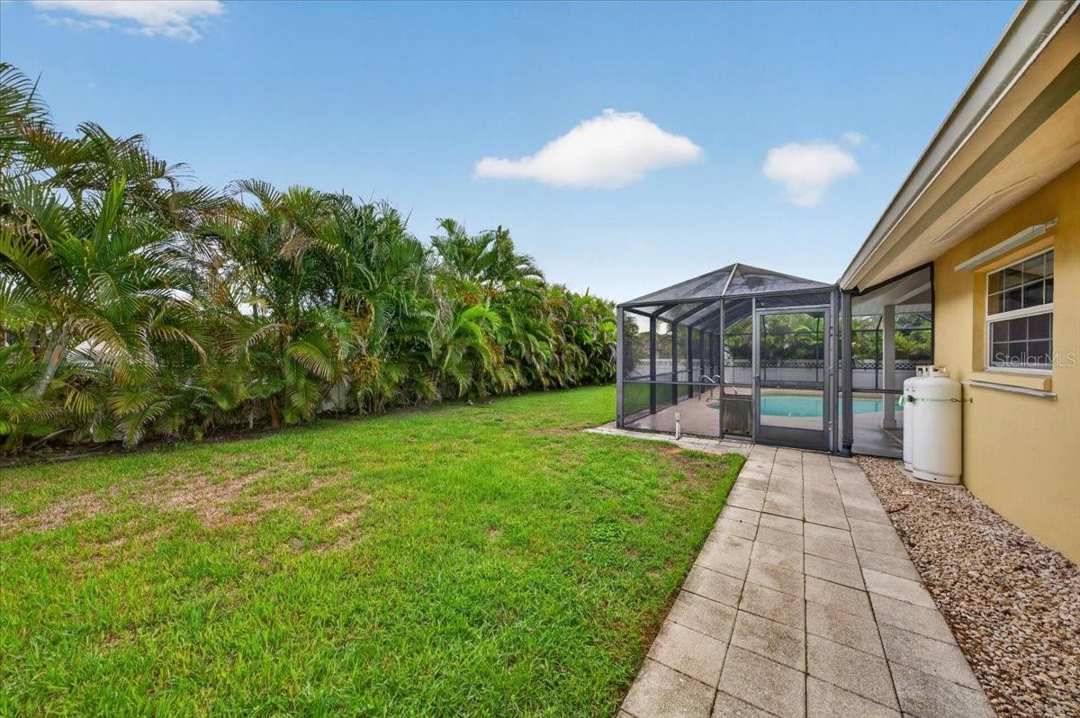 100 MATISSE CIR W — photo 41