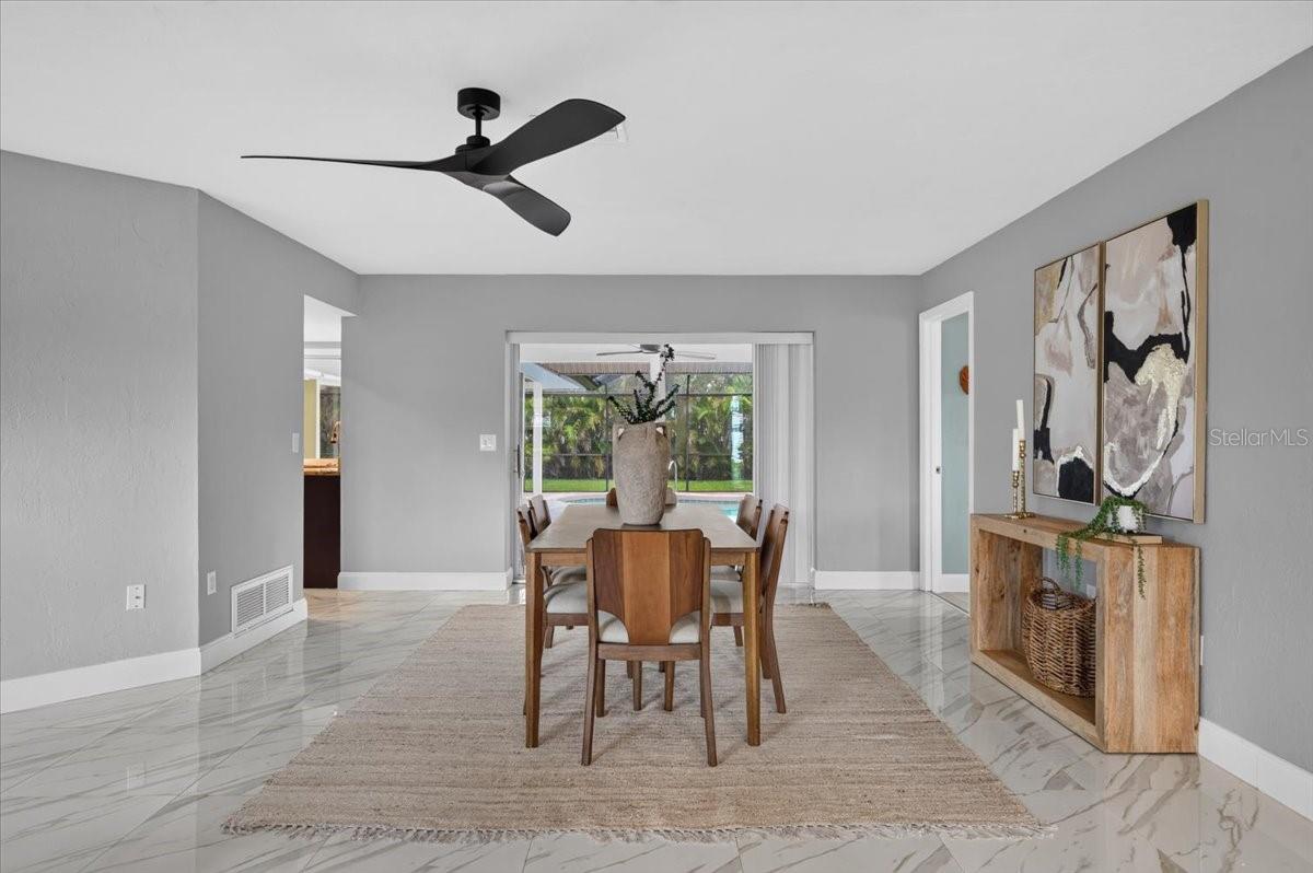 100 MATISSE CIR W — photo 12