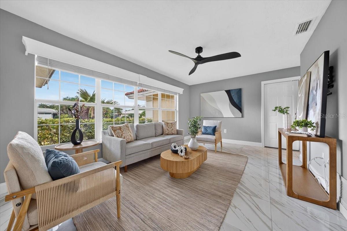 100 MATISSE CIR W — photo 9