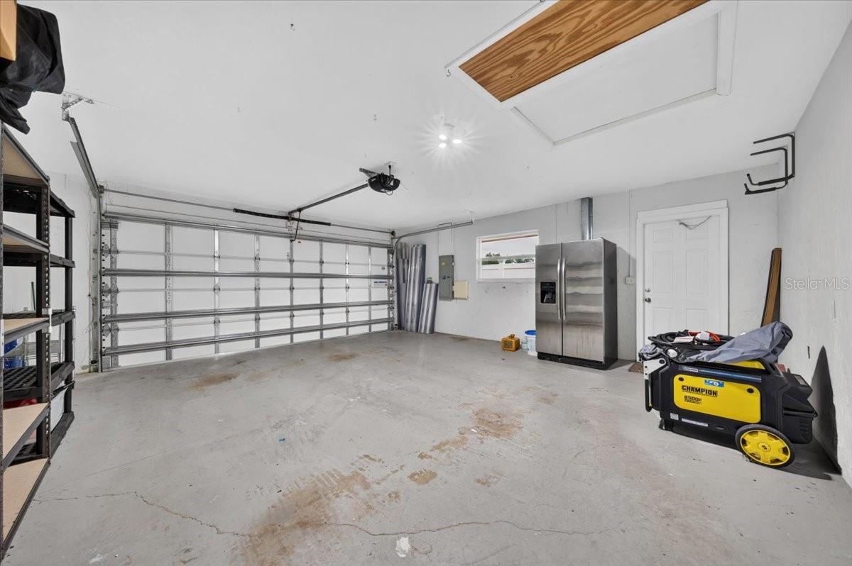 100 MATISSE CIR W — photo 43