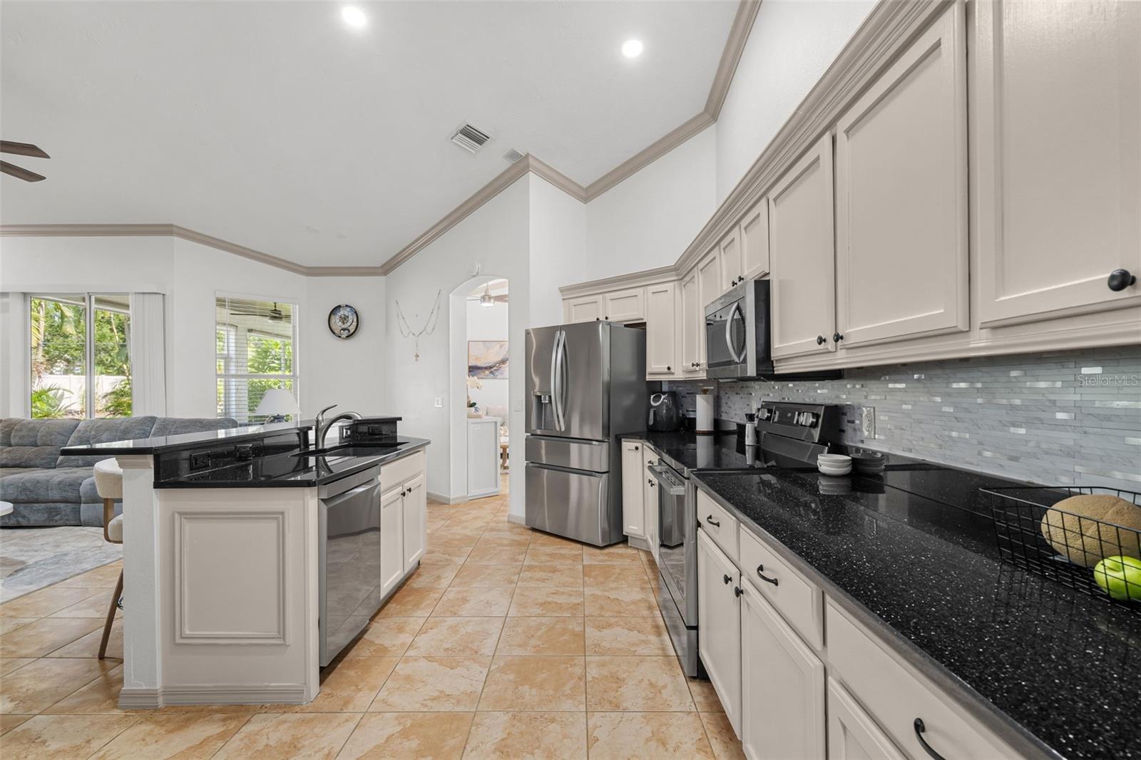 3333 YONGE AVE #13 — photo 10