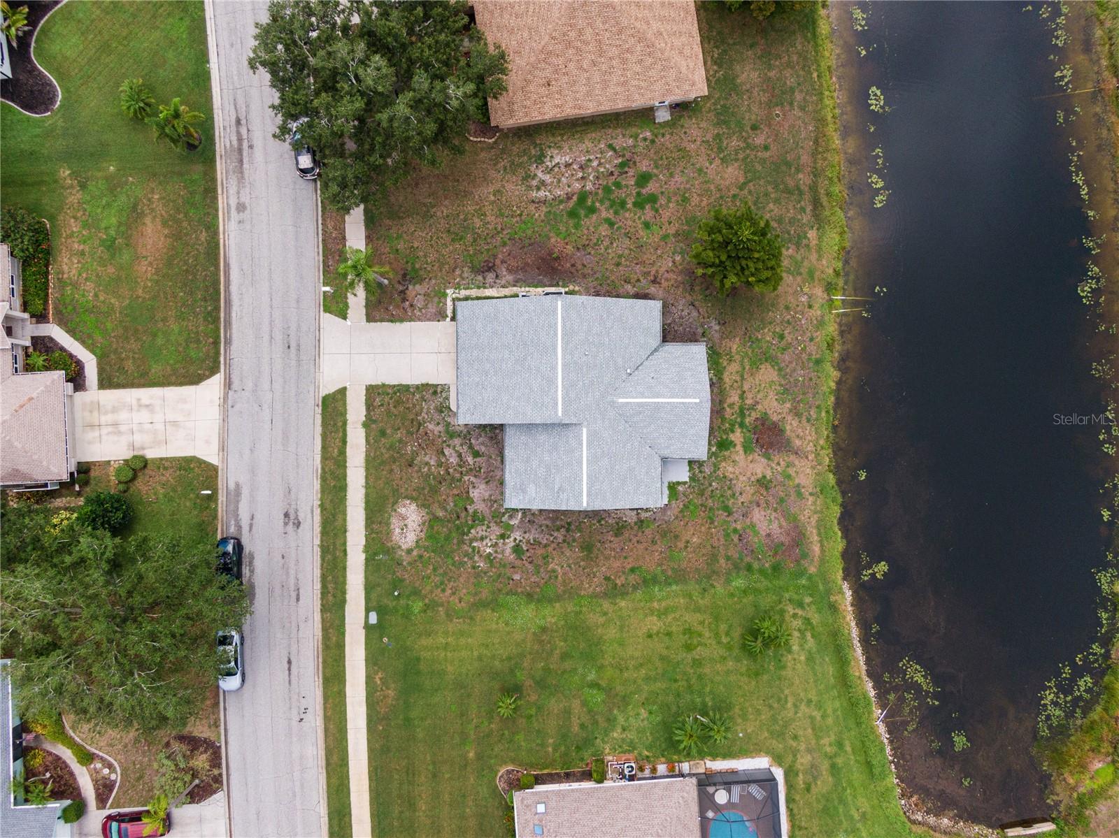 112 WOODINGHAM DR — photo 38