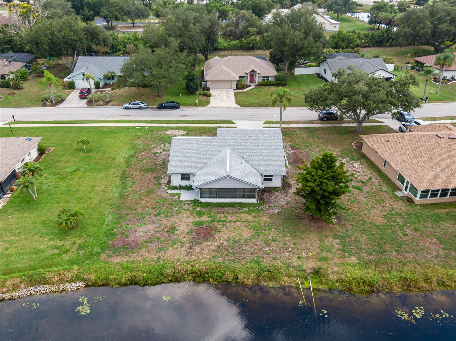 112 WOODINGHAM DR — photo 31