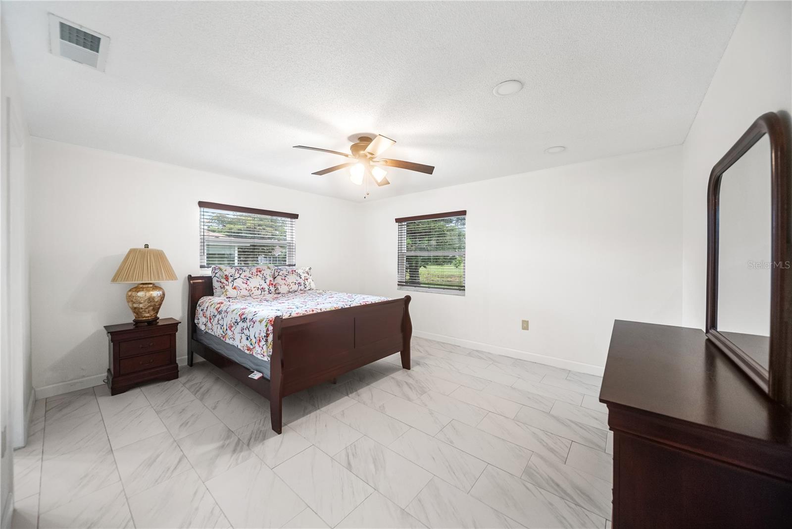 112 WOODINGHAM DR — photo 11