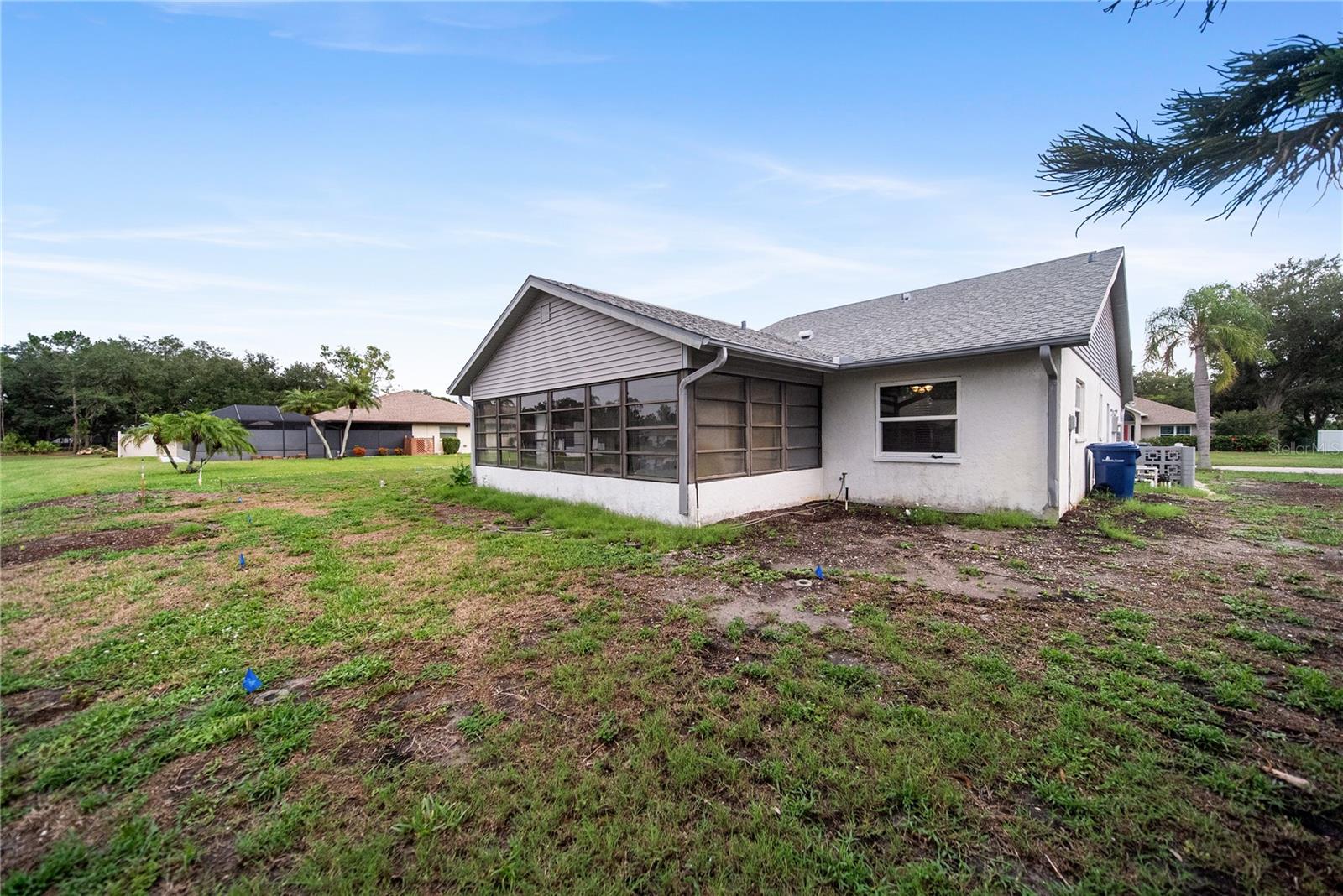 112 WOODINGHAM DR — photo 42