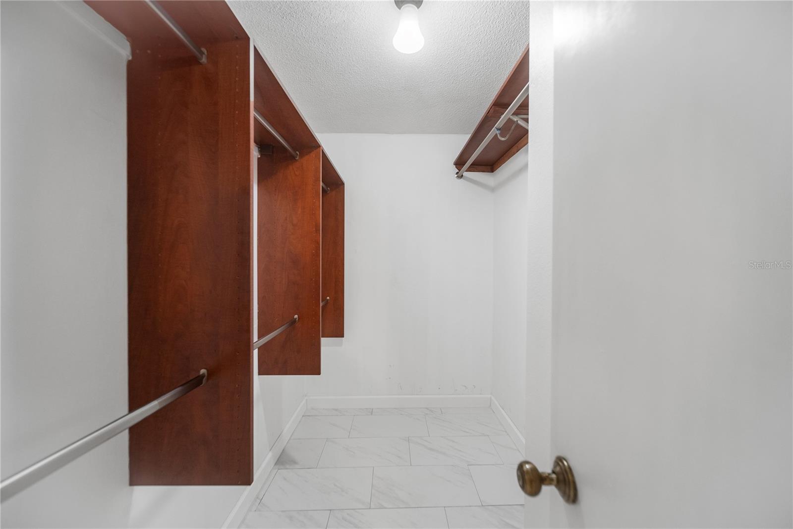 112 WOODINGHAM DR — photo 13