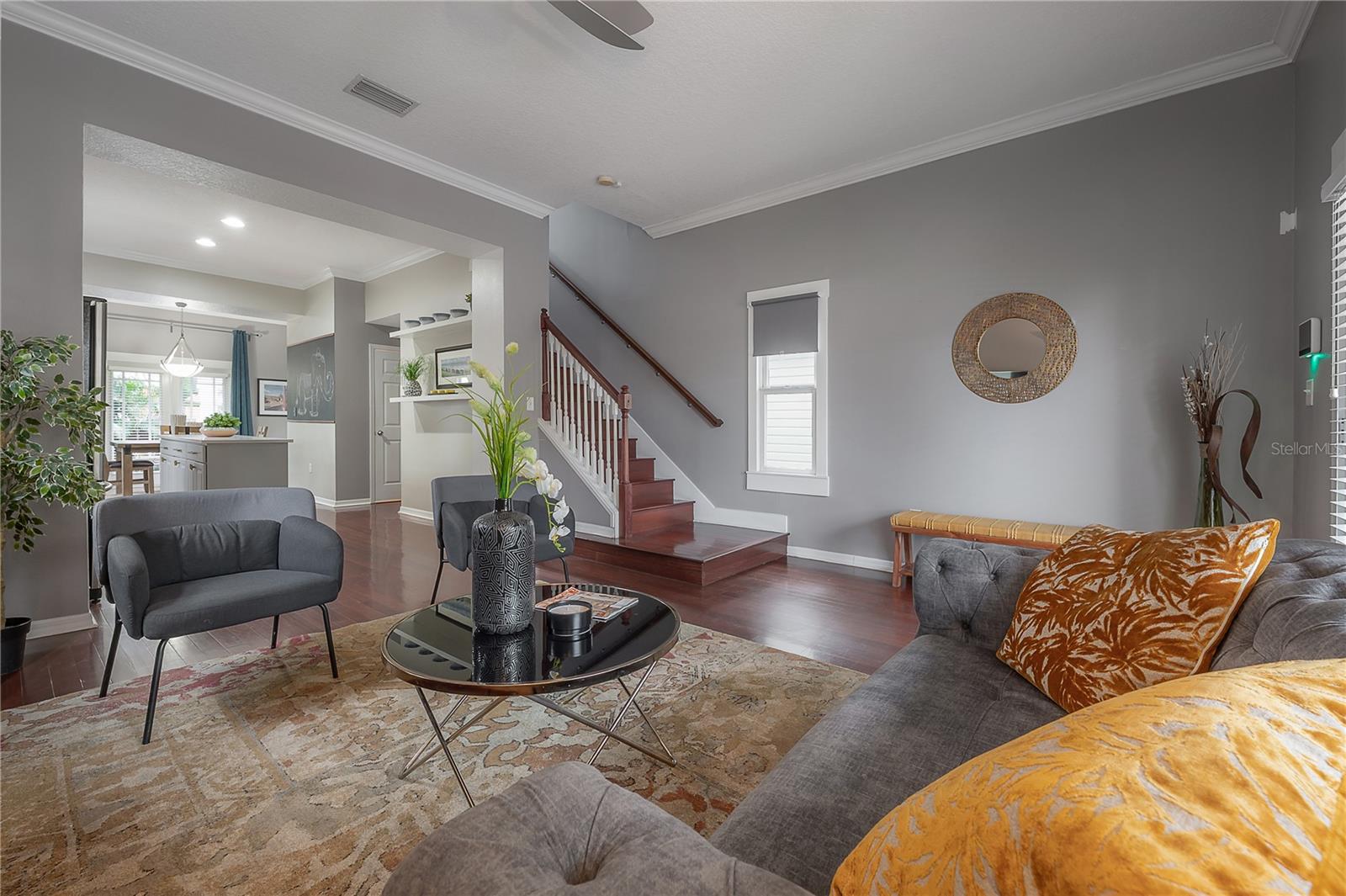 412 E AMELIA AVE — photo 5