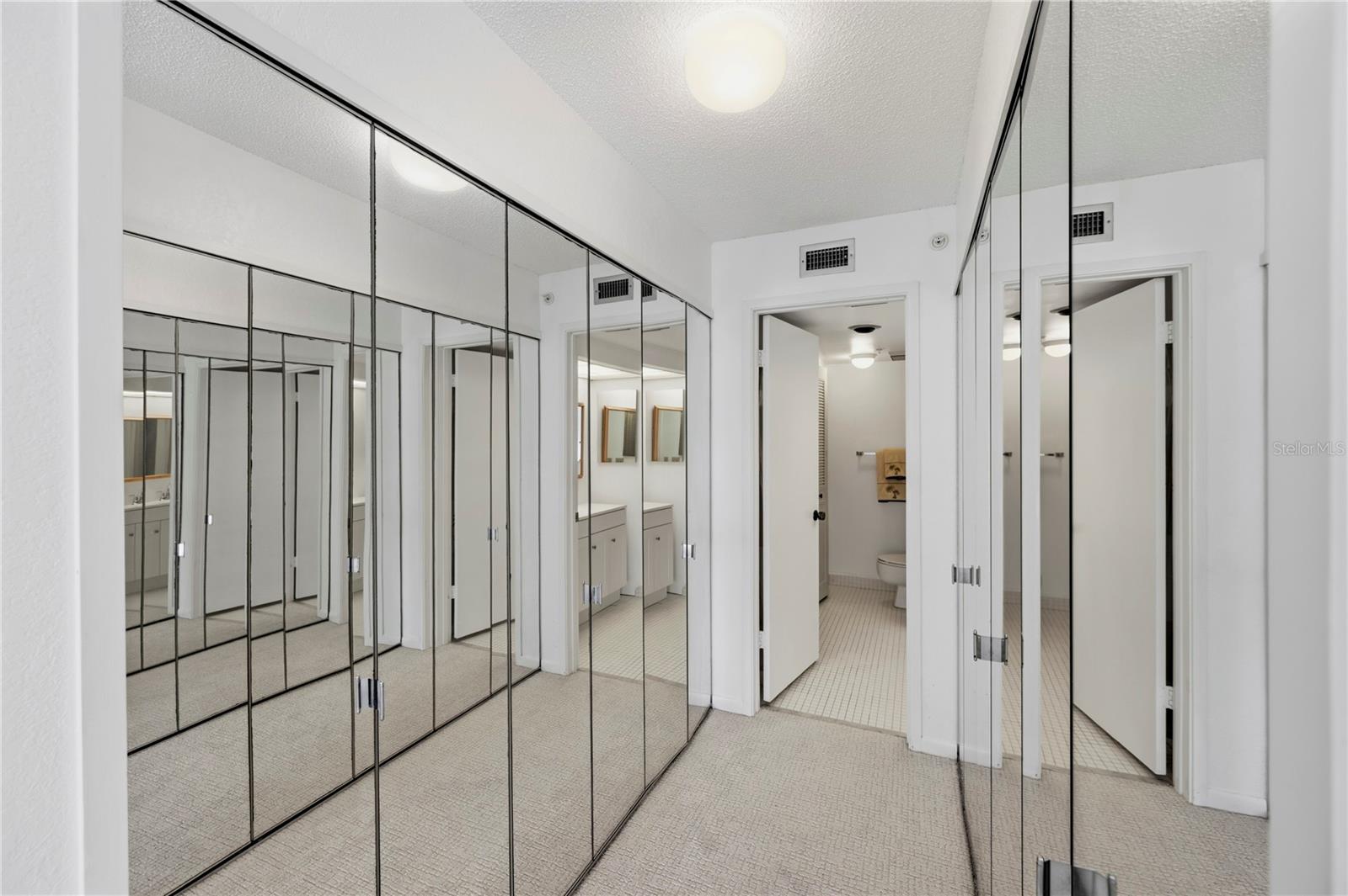 400 ISLAND WAY #411 — photo 17