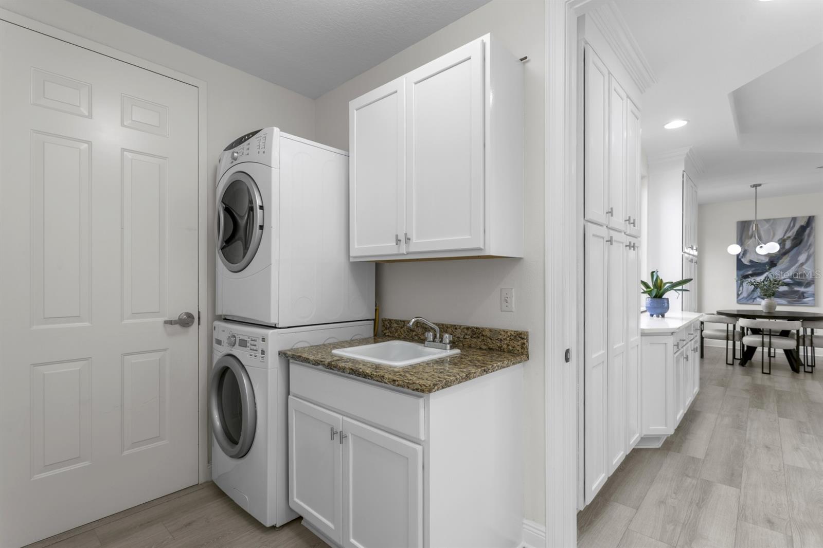 43 BAYVIEW CT S #A — photo 20