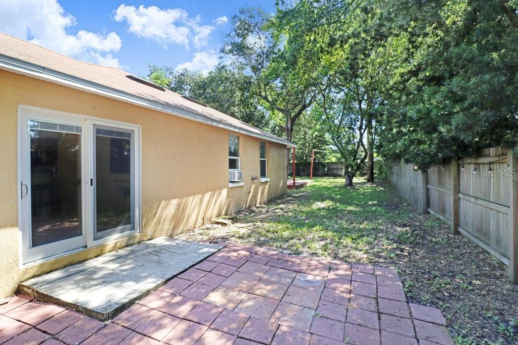 1131 DOGWOOD AVE — photo 23