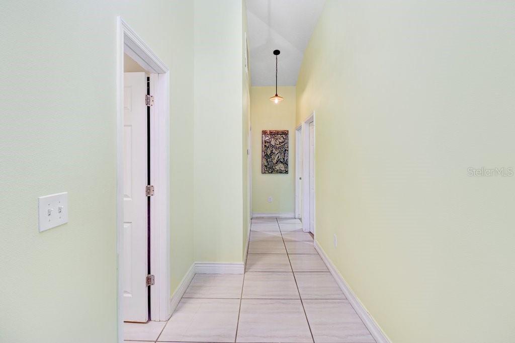 1131 DOGWOOD AVE — photo 13