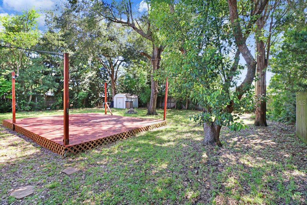 1131 DOGWOOD AVE — photo 24