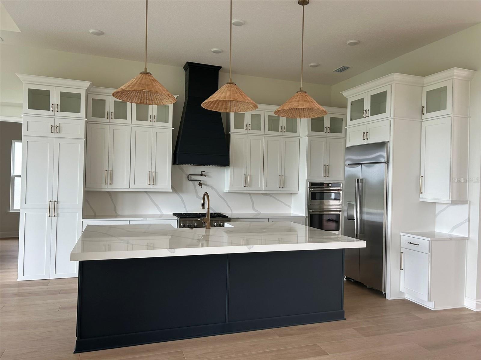 17483 MONTGOMERY CT — photo 5