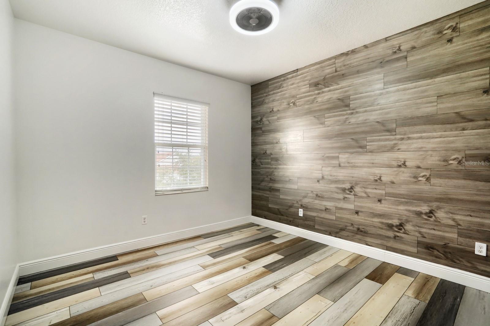 3951 PACENTE LOOP — photo 23