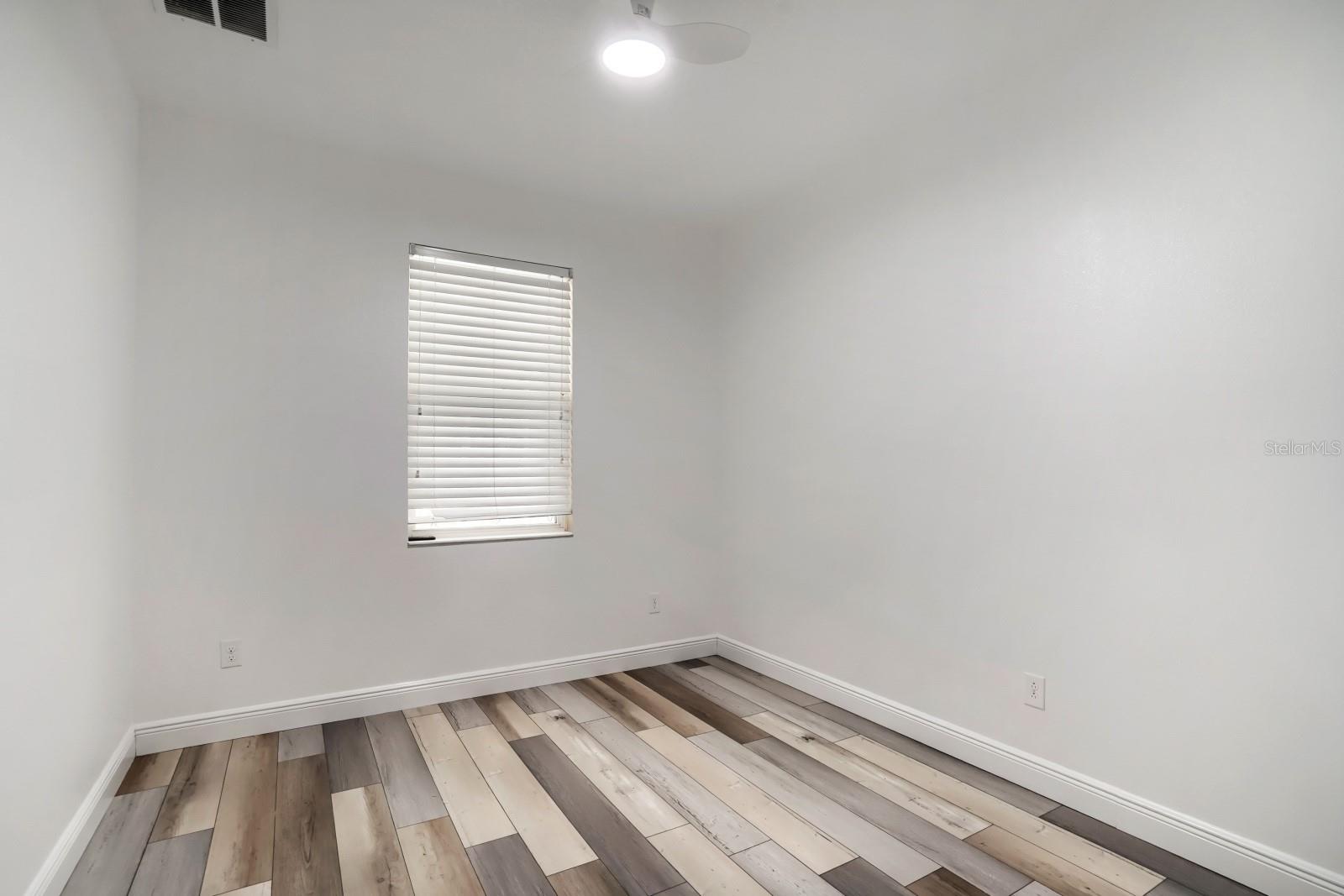 3951 PACENTE LOOP — photo 21