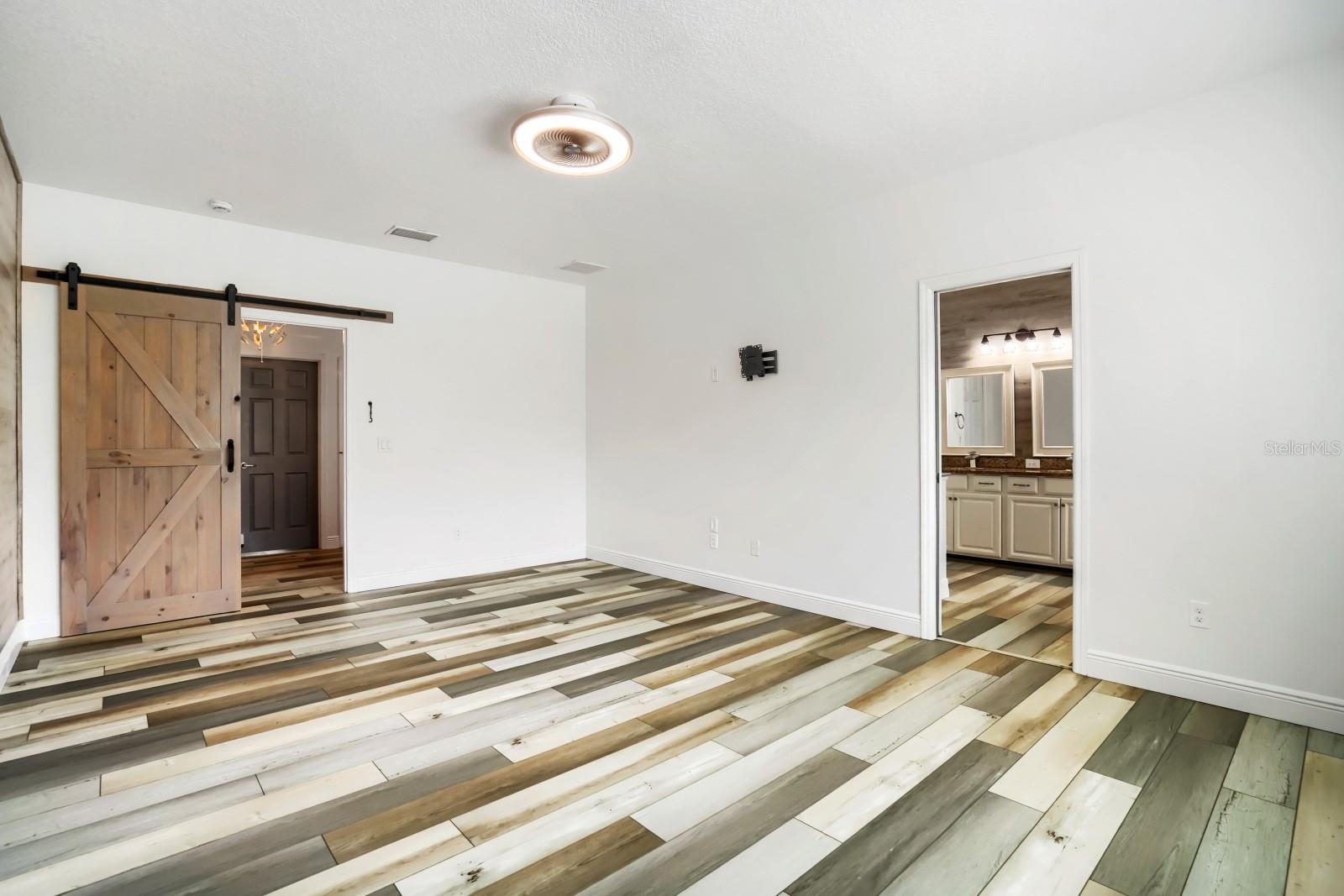 3951 PACENTE LOOP — photo 18