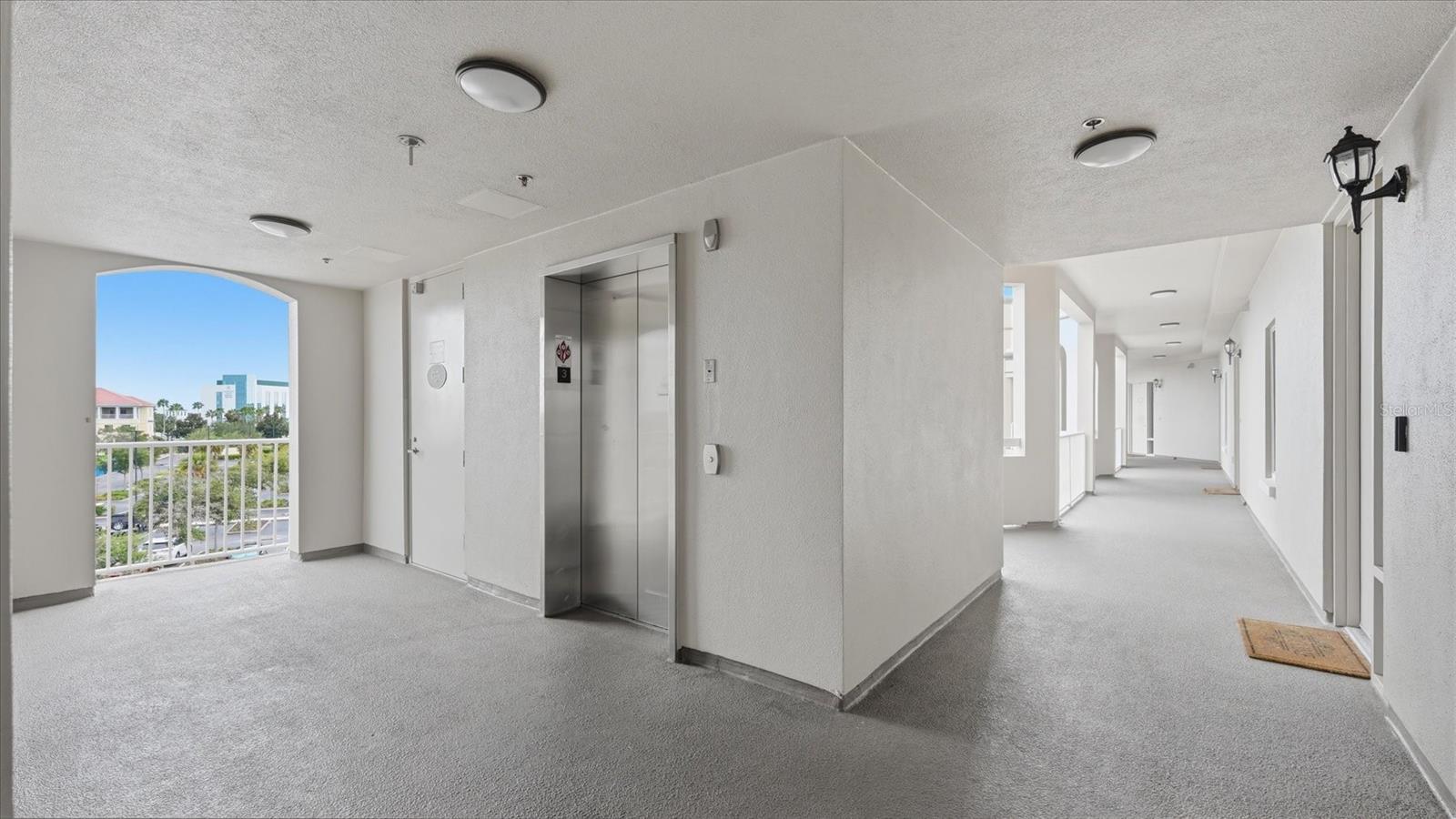 8111 LAKEWOOD MAIN ST #306 — photo 4