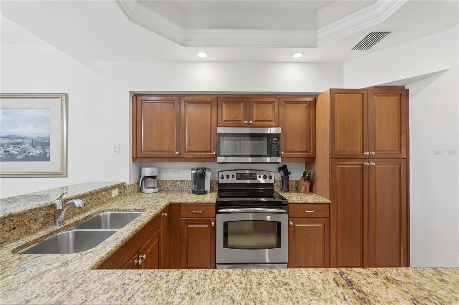 8111 LAKEWOOD MAIN ST #306 — photo 19