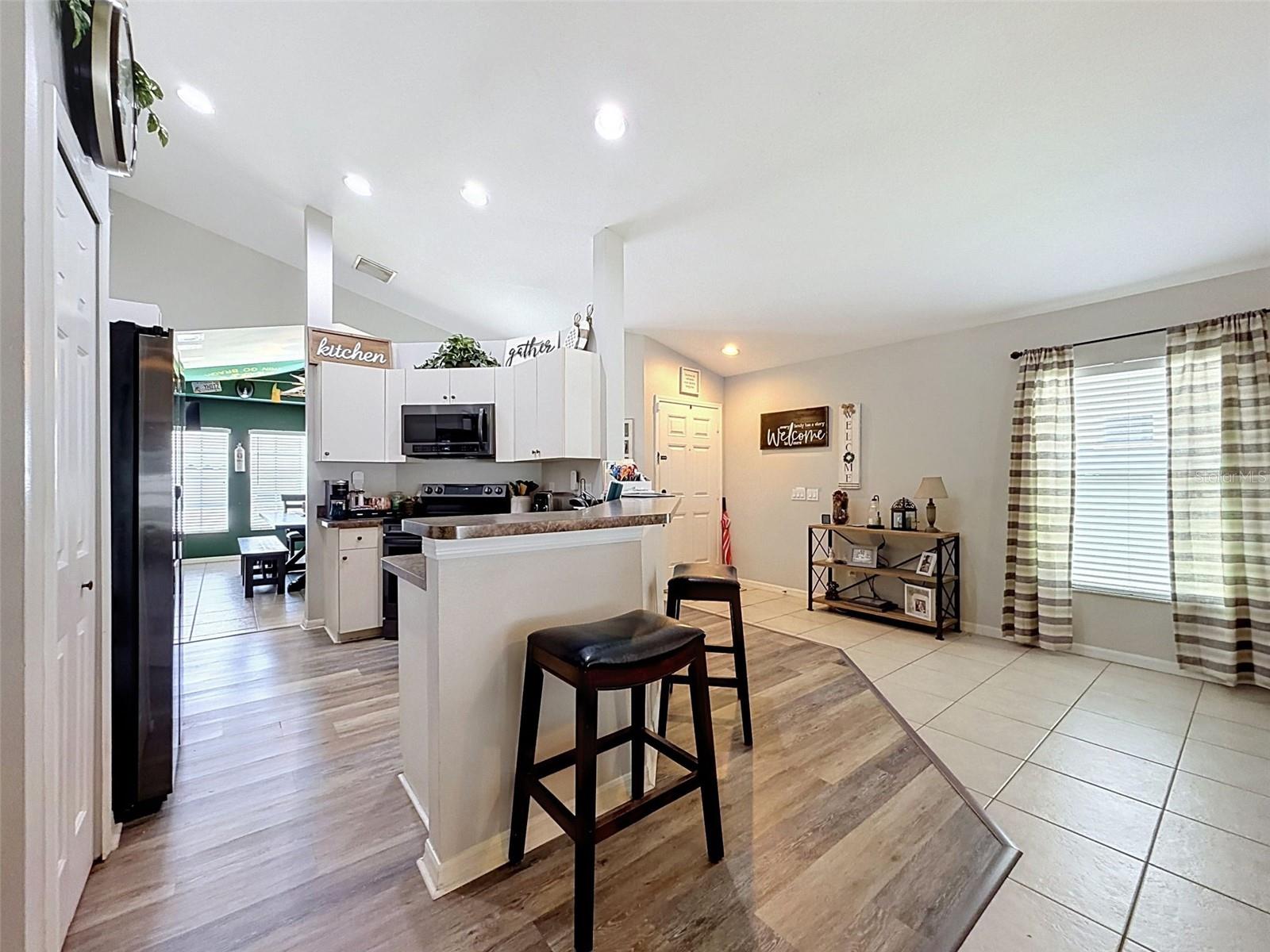 11627 LEDA LN — photo 7