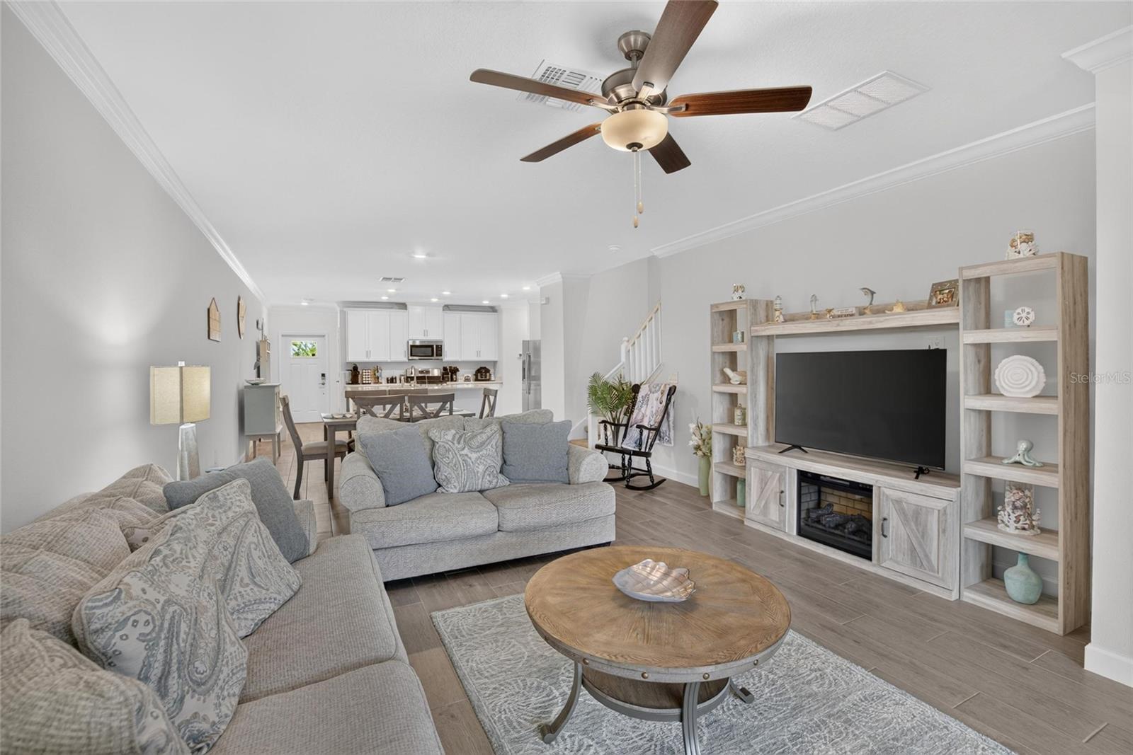 17242 HOLLY WELL AVE — photo 23