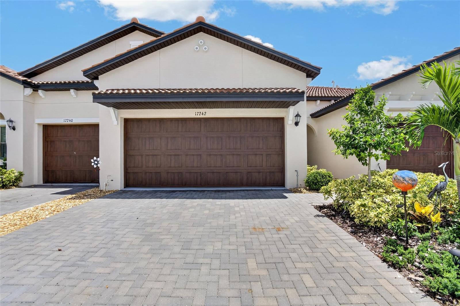 17242 HOLLY WELL AVE — photo 44