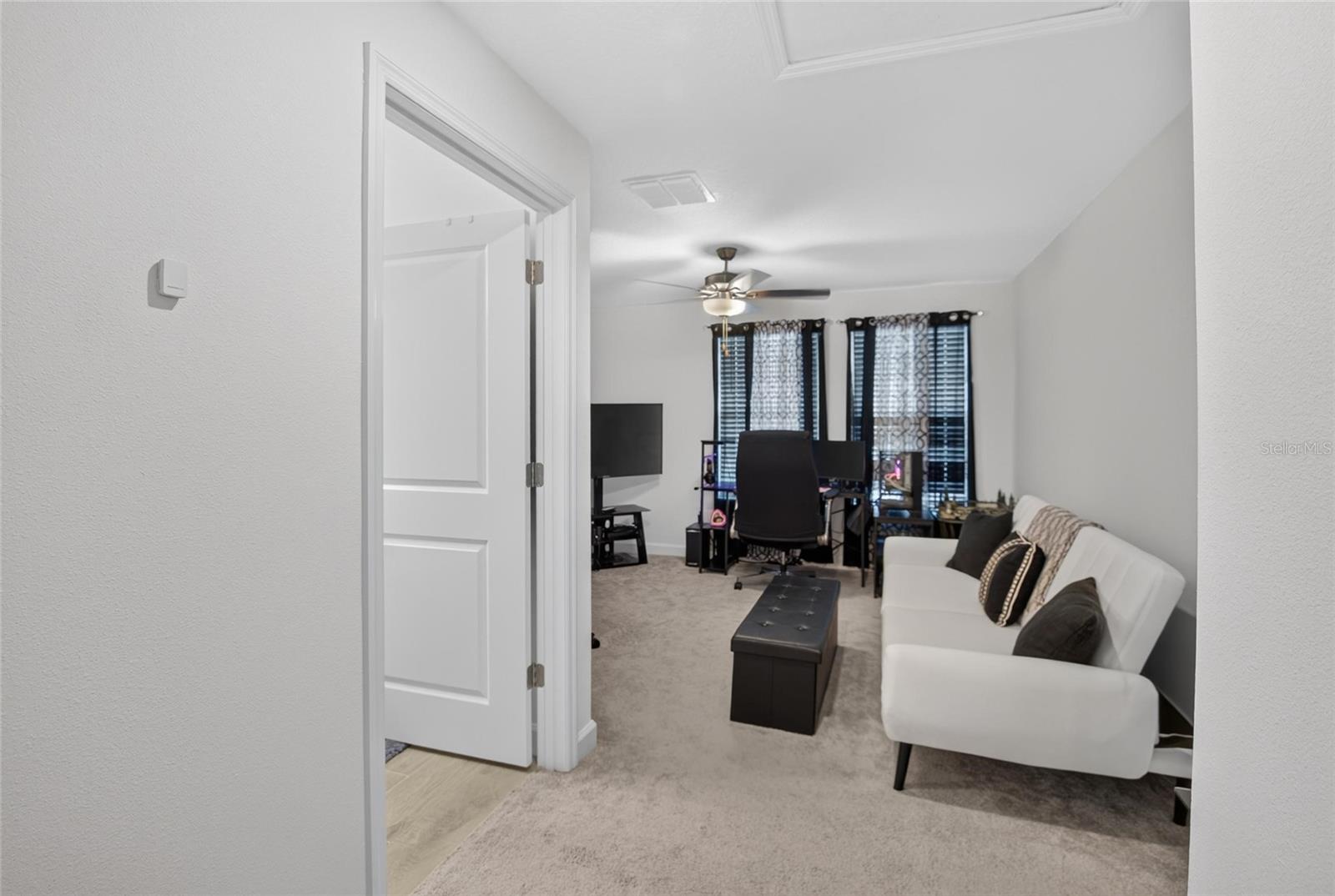 17242 HOLLY WELL AVE — photo 33