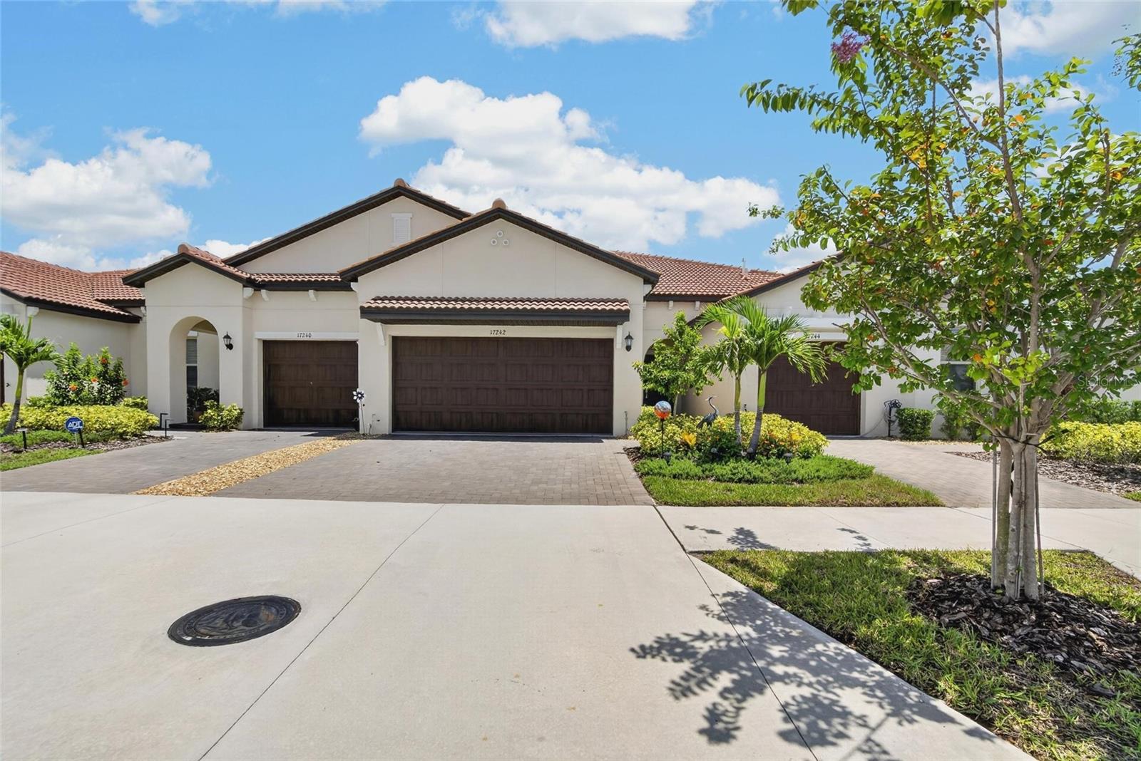 17242 HOLLY WELL AVE — photo 46