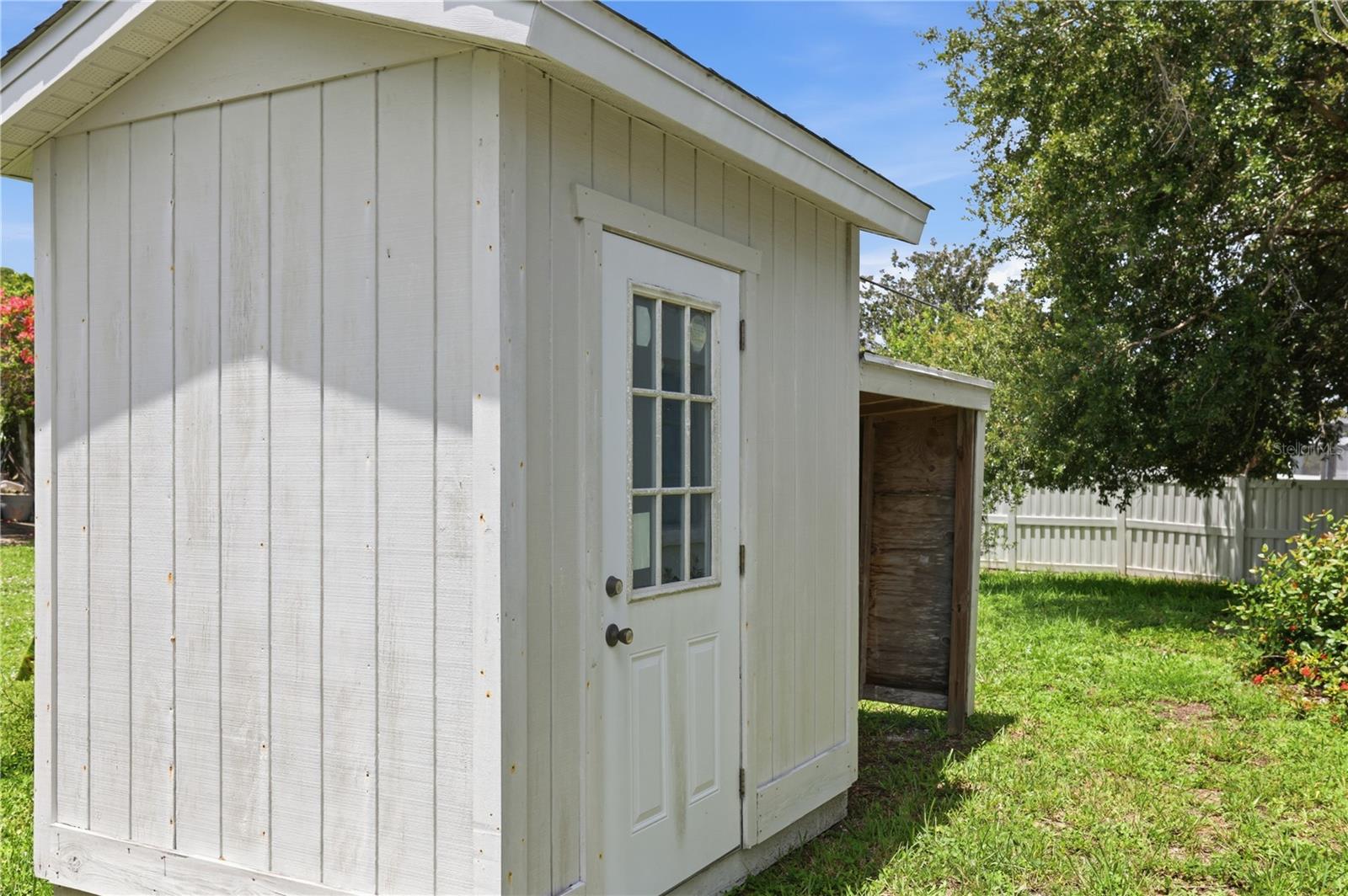 4232 PANDORA RD — photo 32