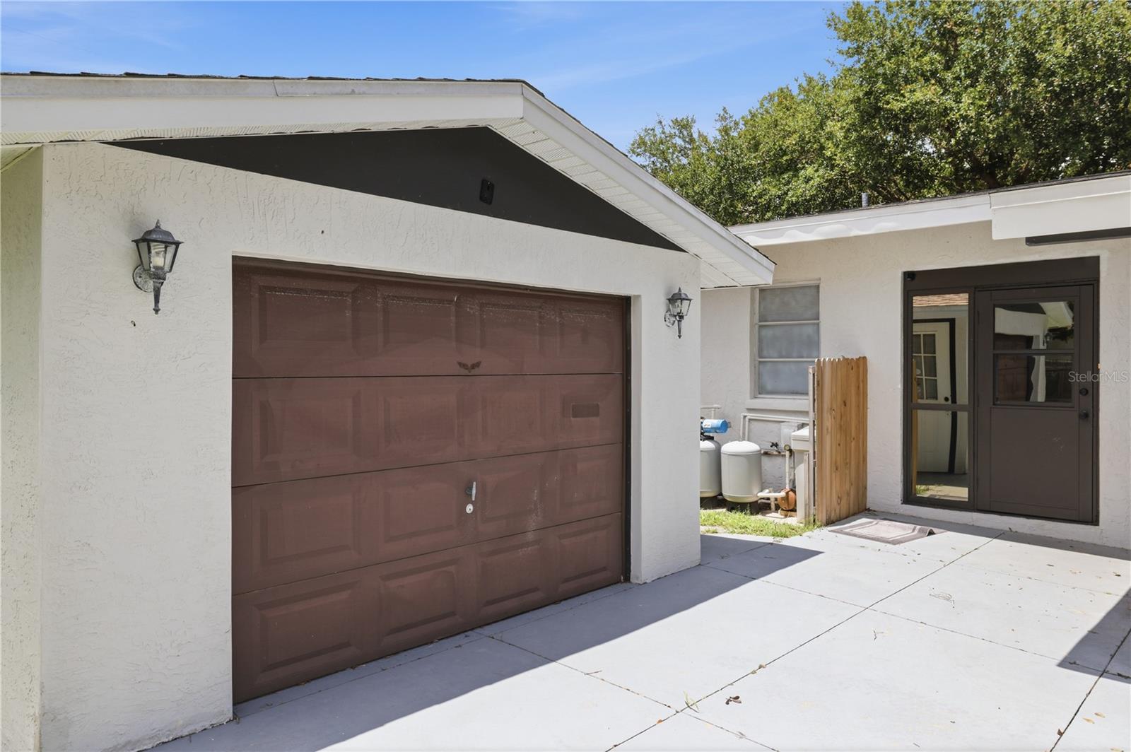 4232 PANDORA RD — photo 31
