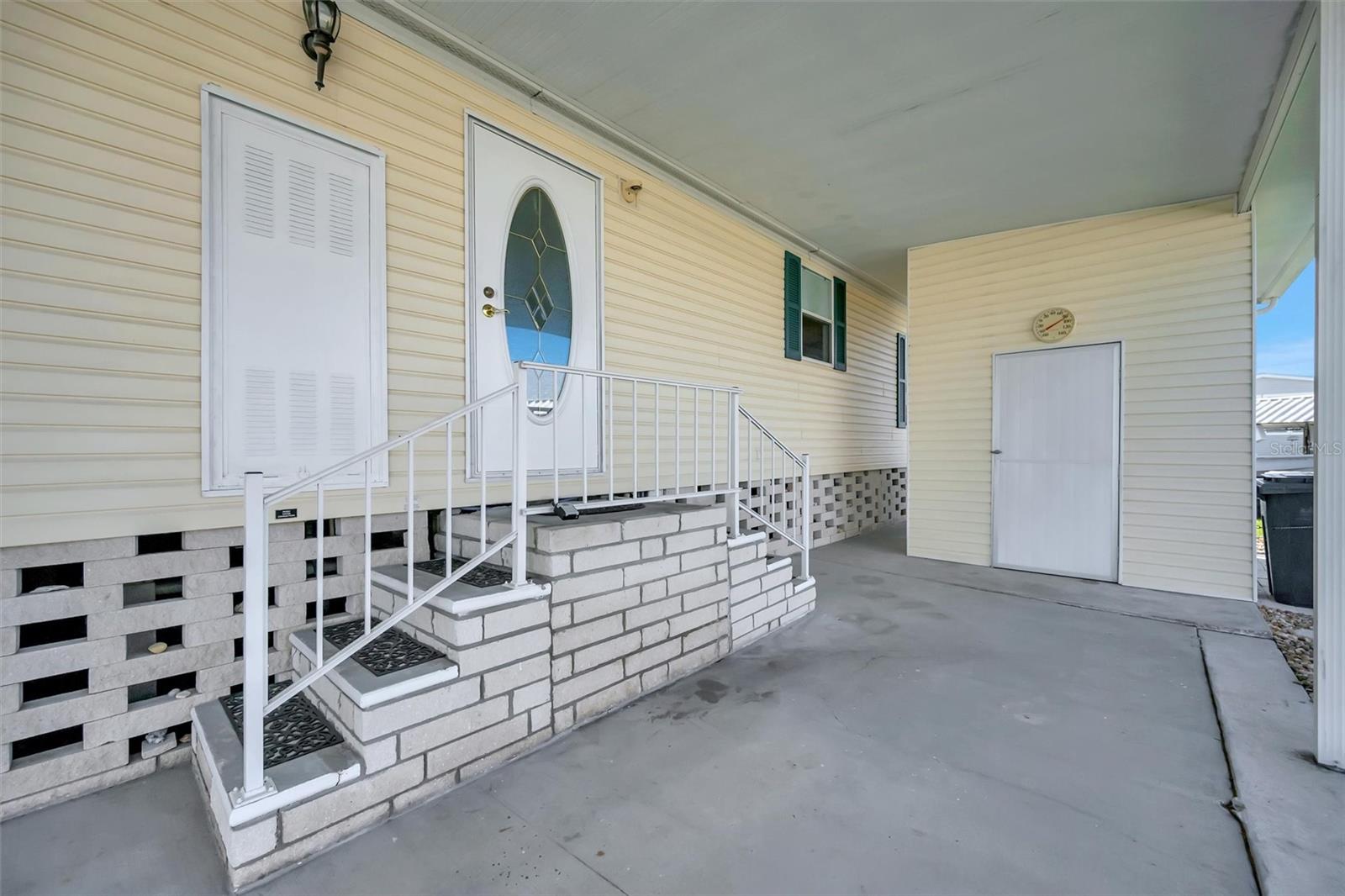 138 S SAINT THOMAS CIR — photo 57