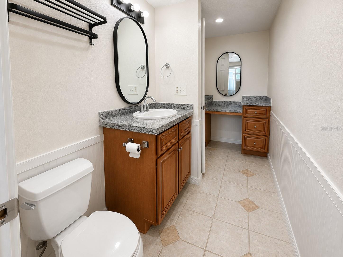 9135 GREENBRIAR LN — photo 30