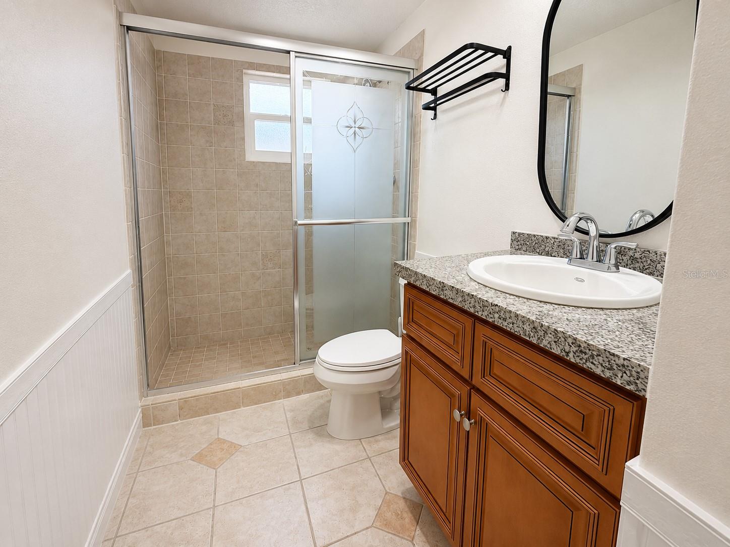 9135 GREENBRIAR LN — photo 29
