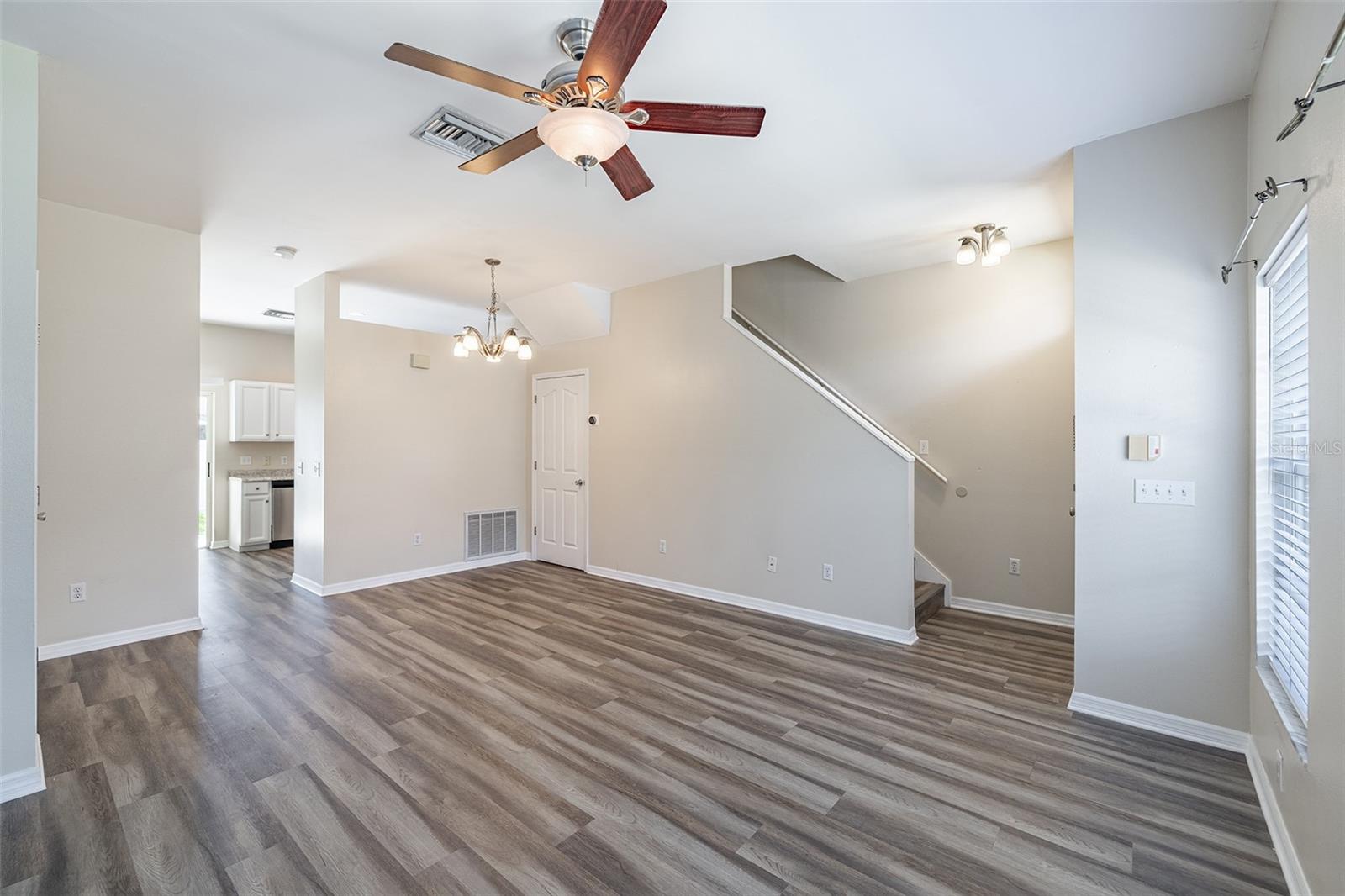 4310 FINCASTLE CT — photo 11