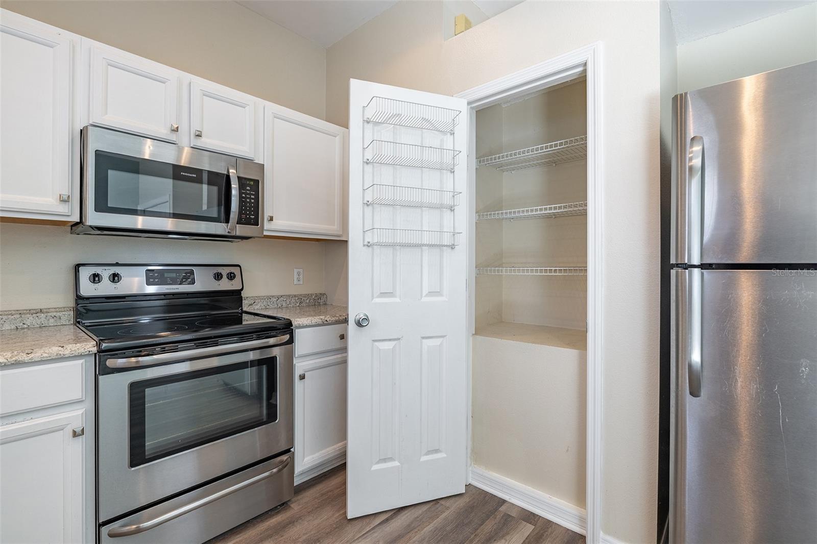 4310 FINCASTLE CT — photo 20