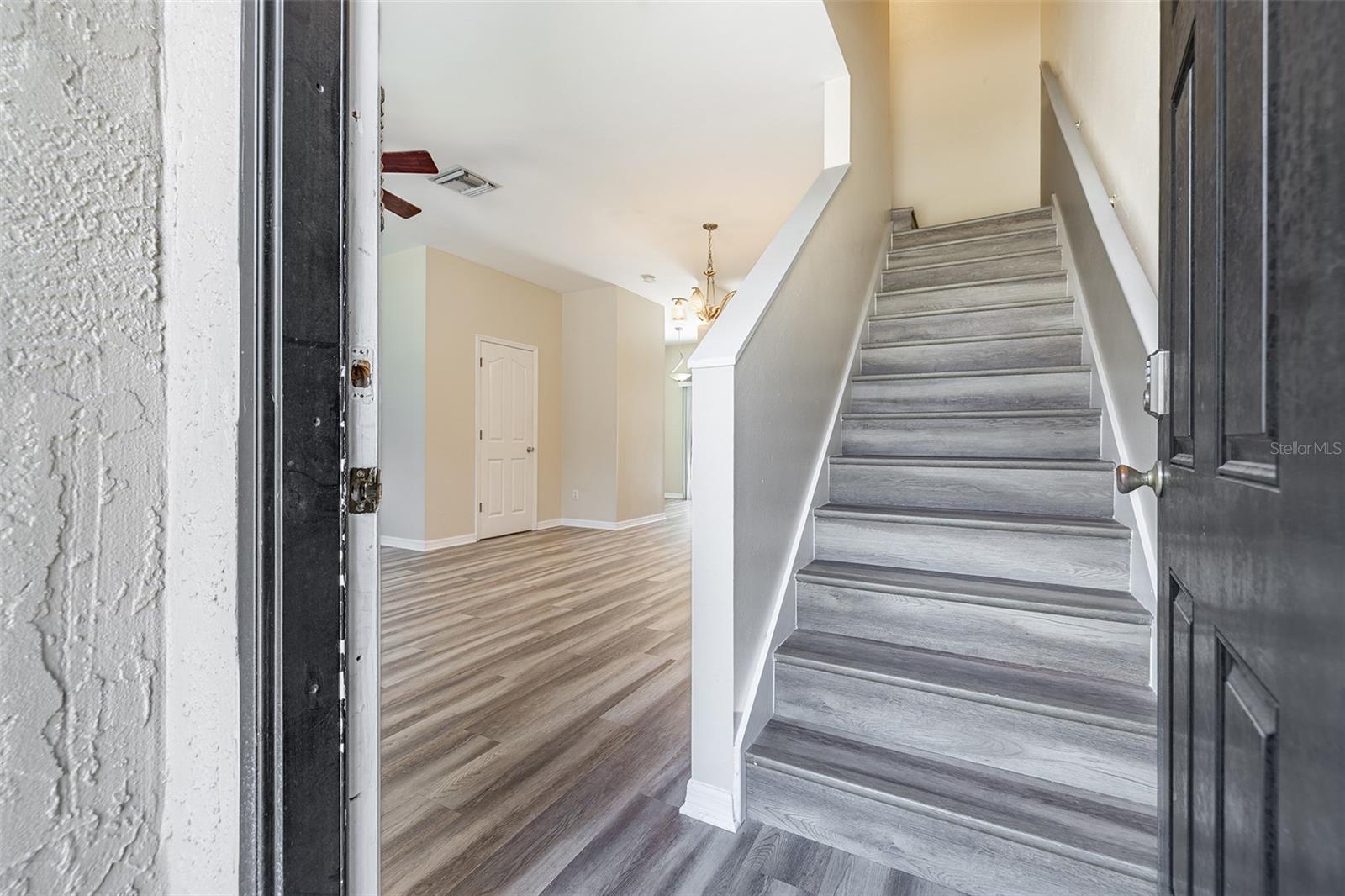 4310 FINCASTLE CT — photo 8