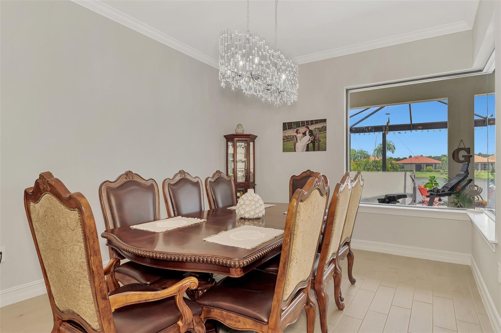 292 VILLORESI BLVD — photo 11
