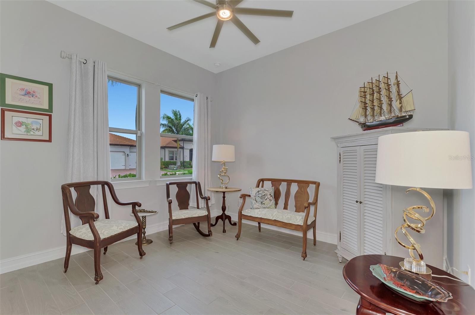 292 VILLORESI BLVD — photo 24