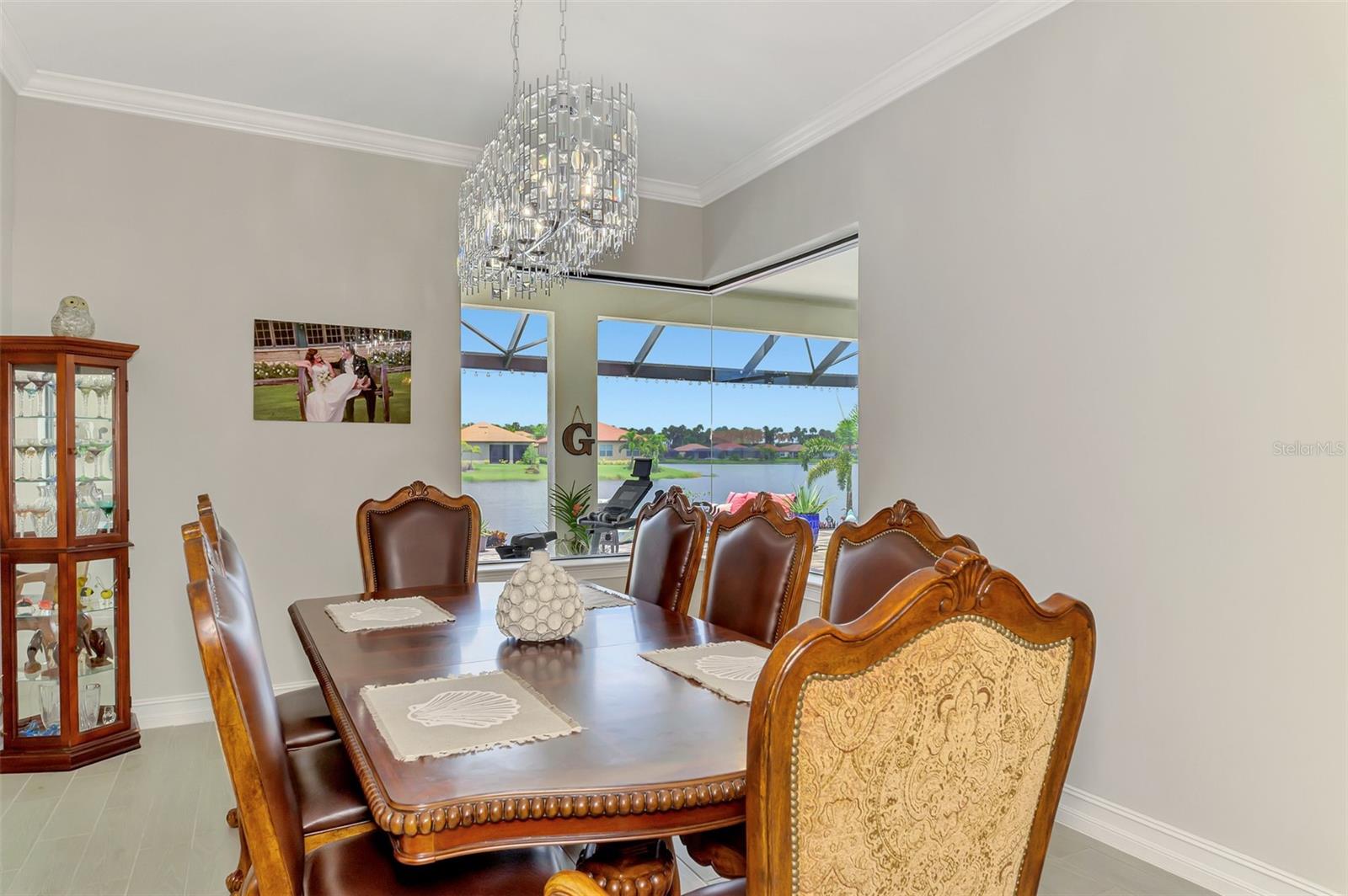 292 VILLORESI BLVD — photo 12
