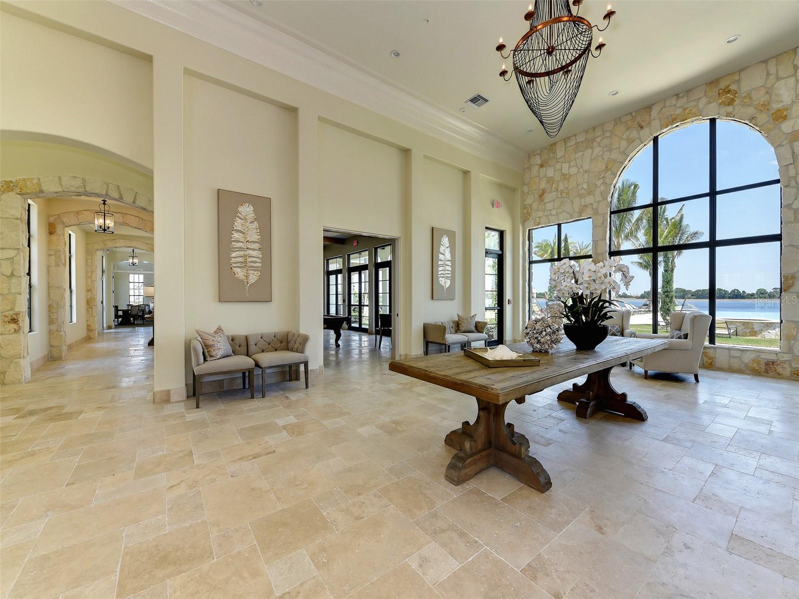 292 VILLORESI BLVD — photo 86