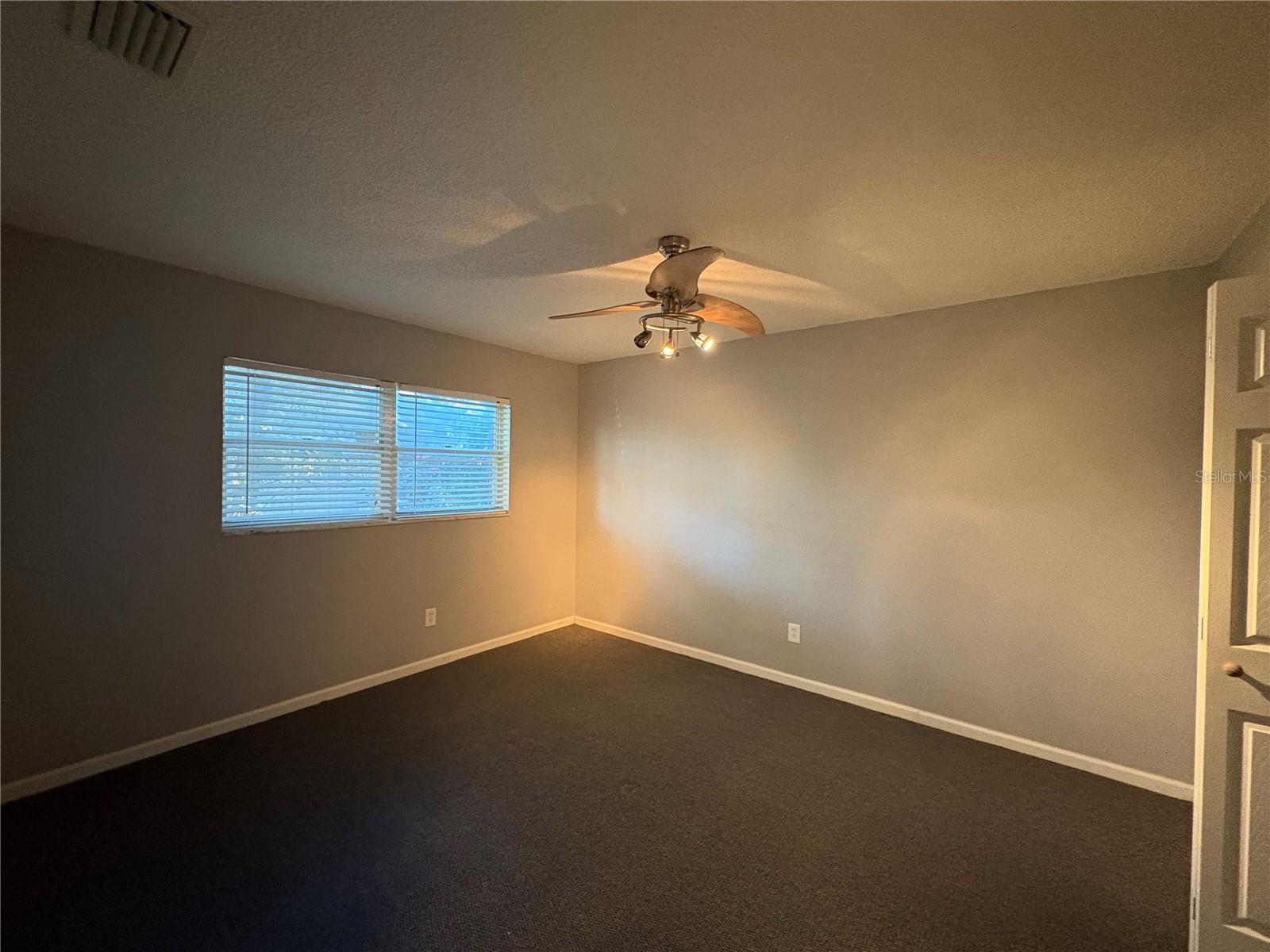 3925 ALLAN PL — photo 10