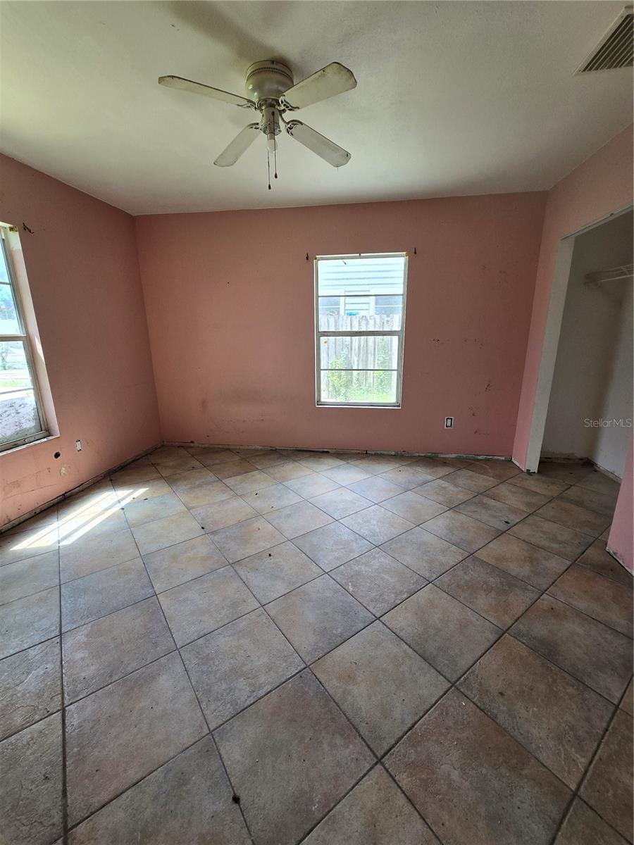 617 S GLENWOOD AVE — photo 10