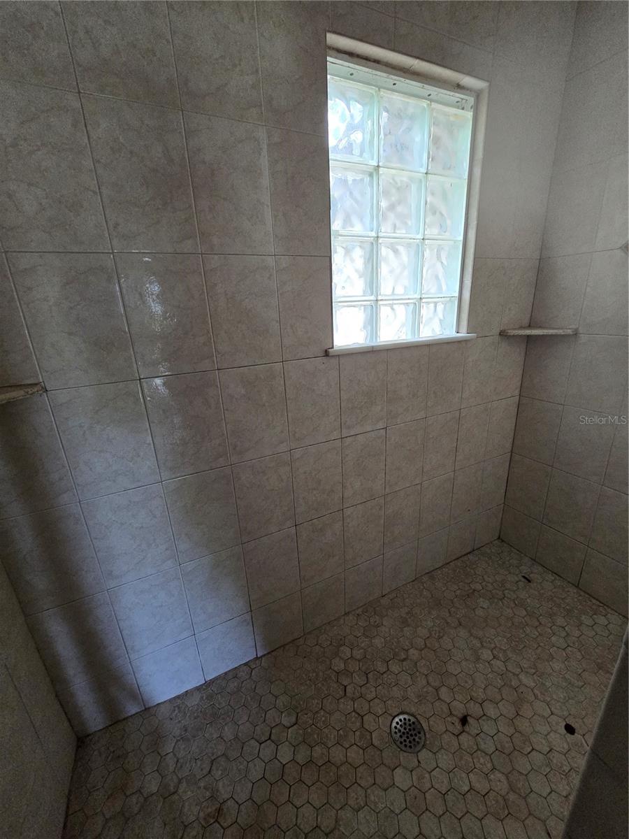 617 S GLENWOOD AVE — photo 15