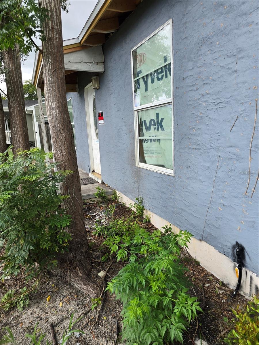 617 S GLENWOOD AVE — photo 27