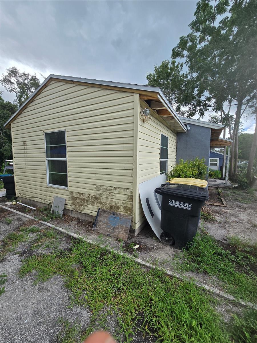 617 S GLENWOOD AVE — photo 3