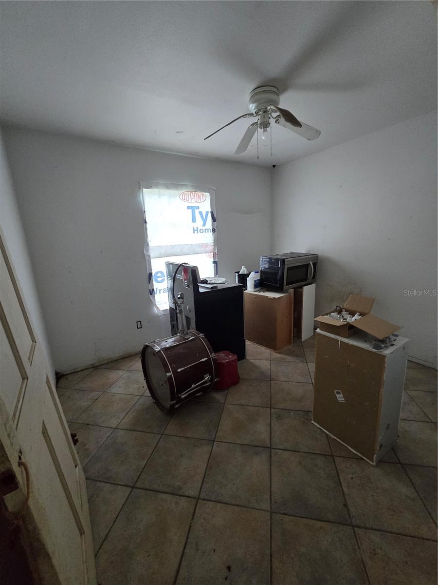 617 S GLENWOOD AVE — photo 16