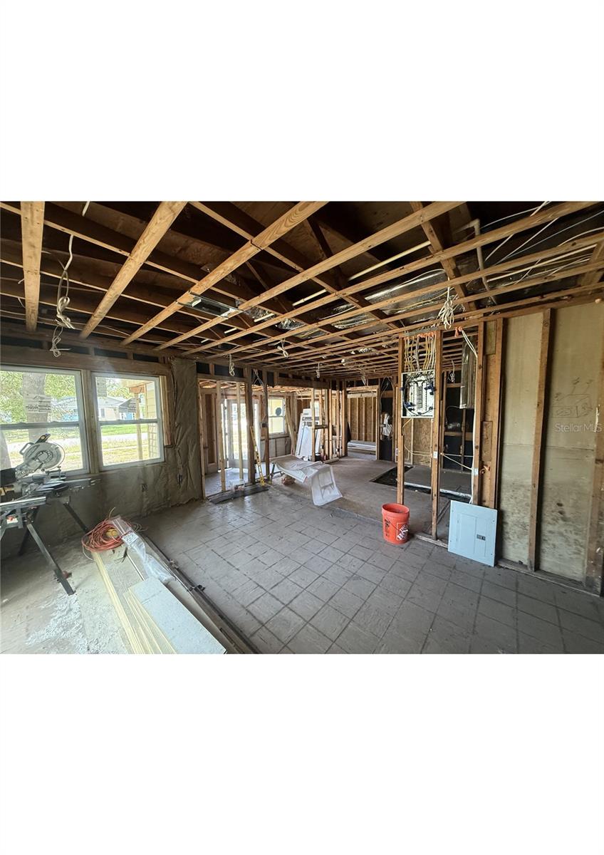 4730 W WALLACE AVE — photo 5